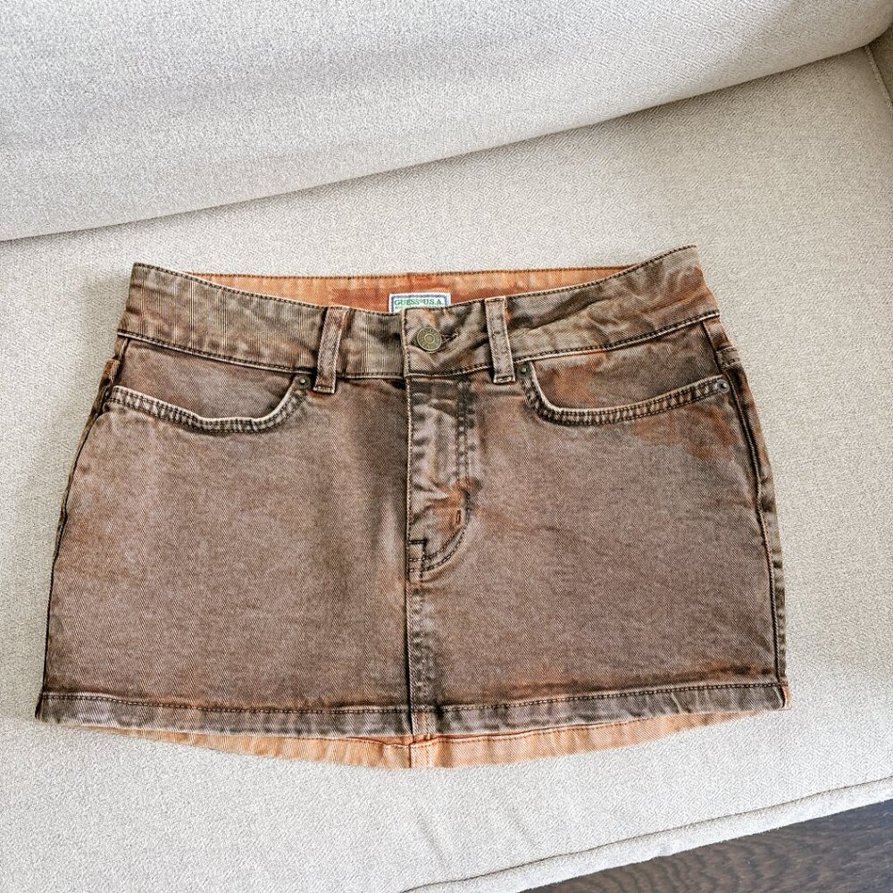 99% NEW GUESS MINI SKIRT, SIZE S